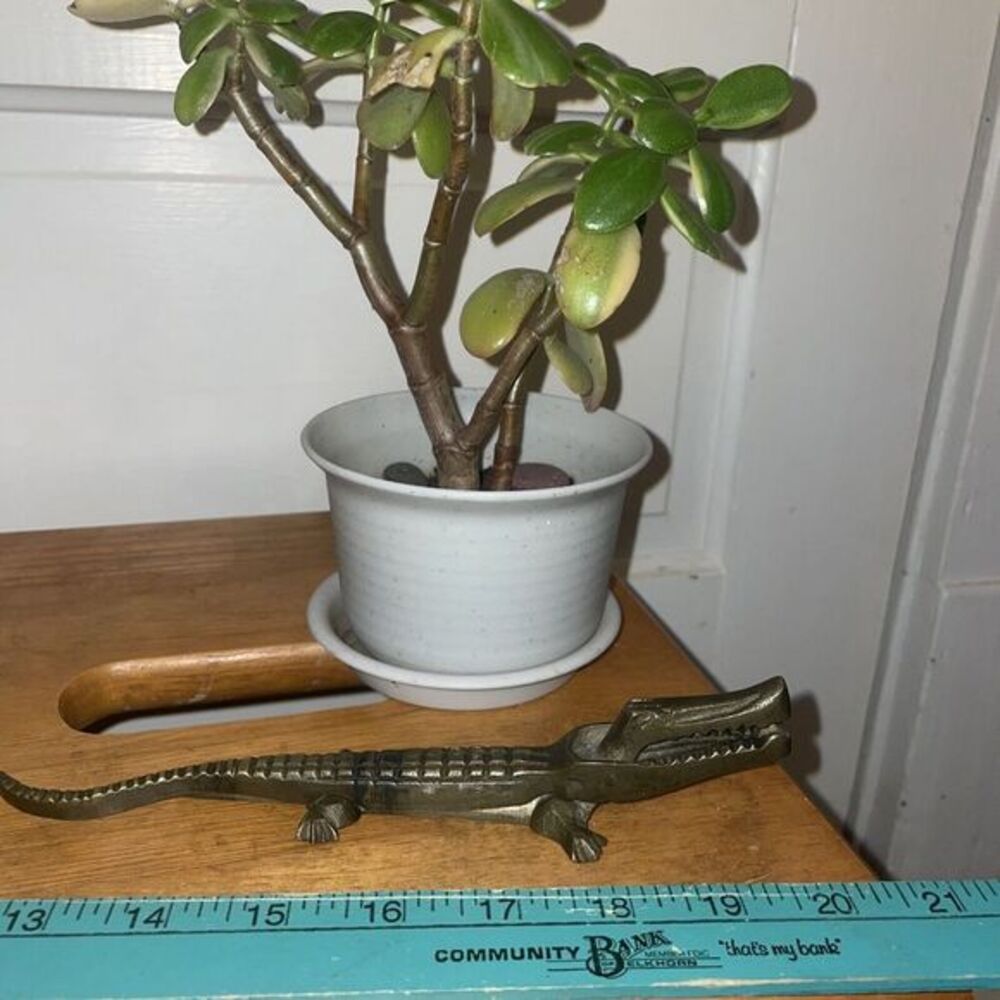 Vintage Brass Alligator Crocodile Nut Cracker Metal Figurine‎ Nutcracker